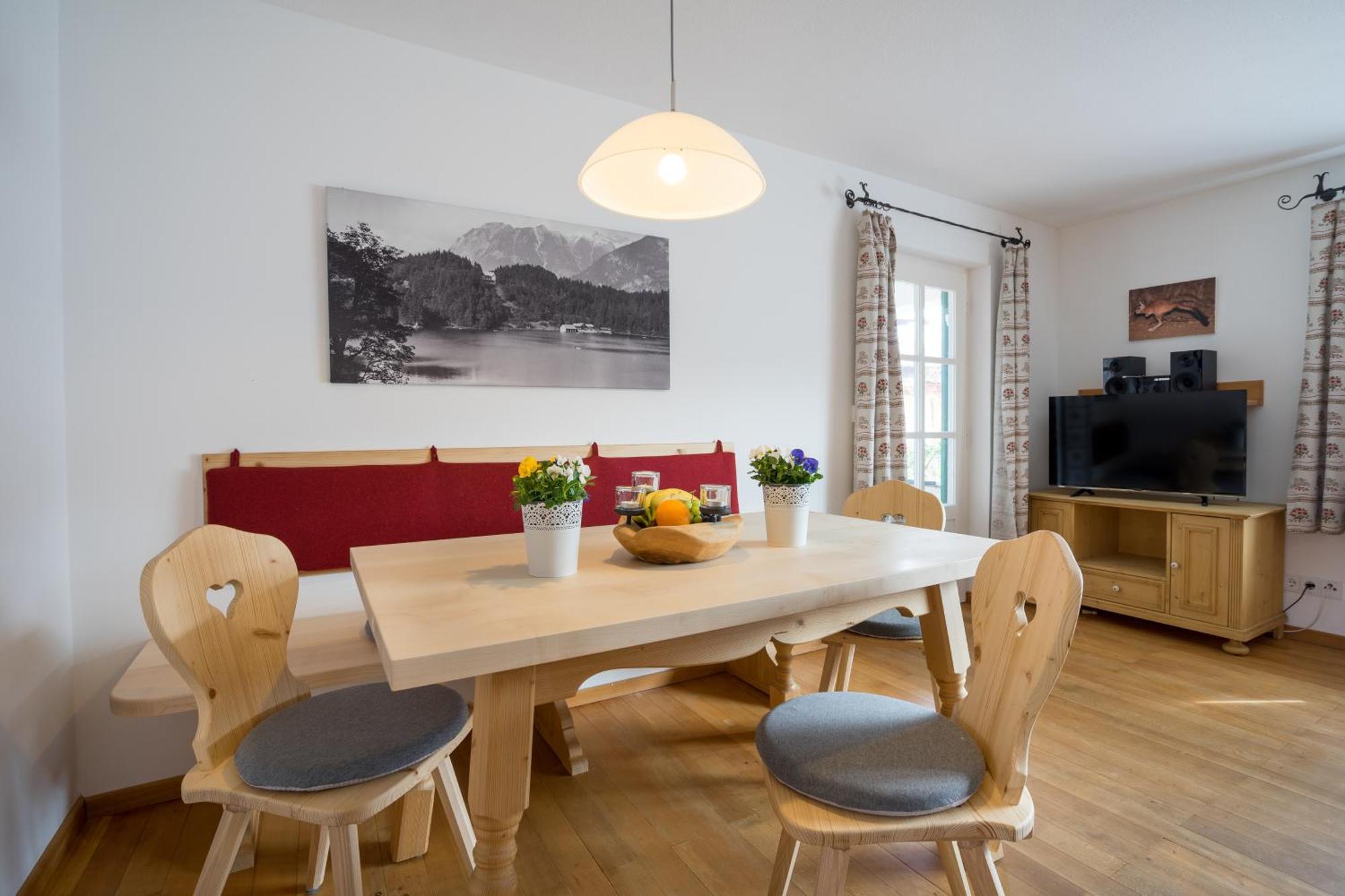Ferienwohnungen Alpentraum - Haus Karin Oberstdorf Luaran gambar